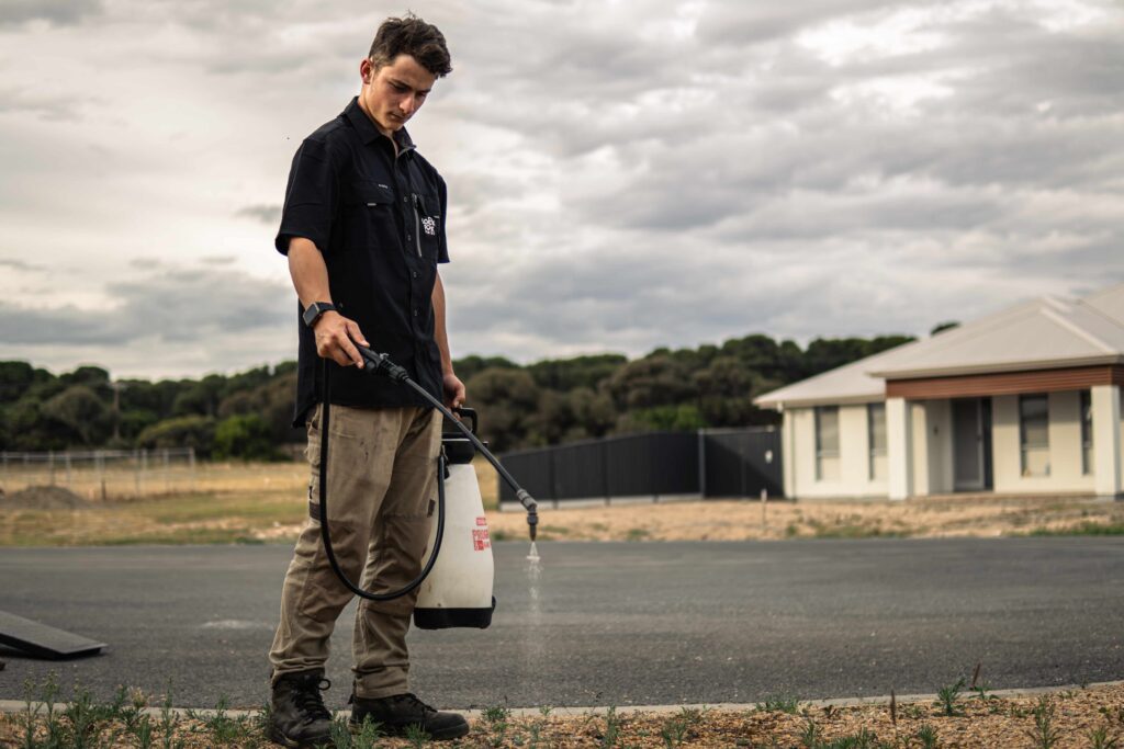 Weed Poisoning Goolwa, Victor Harbor, Port Elliot, Middleton and Fleurieu Peninsula